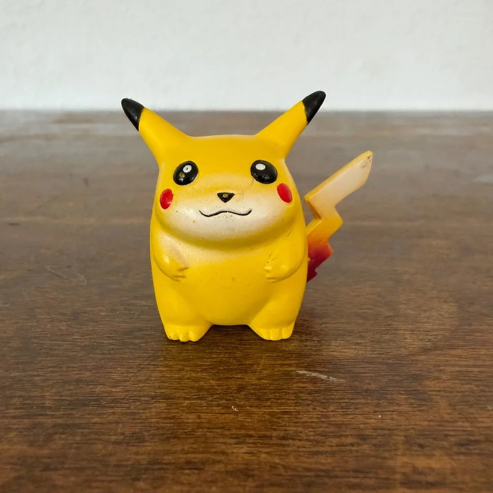Pikachu Mini Action Figure Vinyl PVC Pencil Topper Pokémon 1999 Nintendo 90s